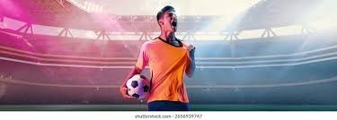 奎因五项基础数据均排在本届新秀前五，总助攻第一